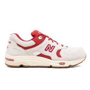 NWT NEW BALANCE X Kith 1700 Sneakers - Neutrals